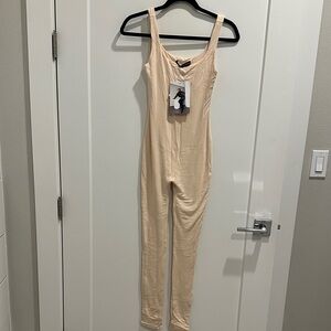 Naked wardrobe Sleeveless Jumpsuit